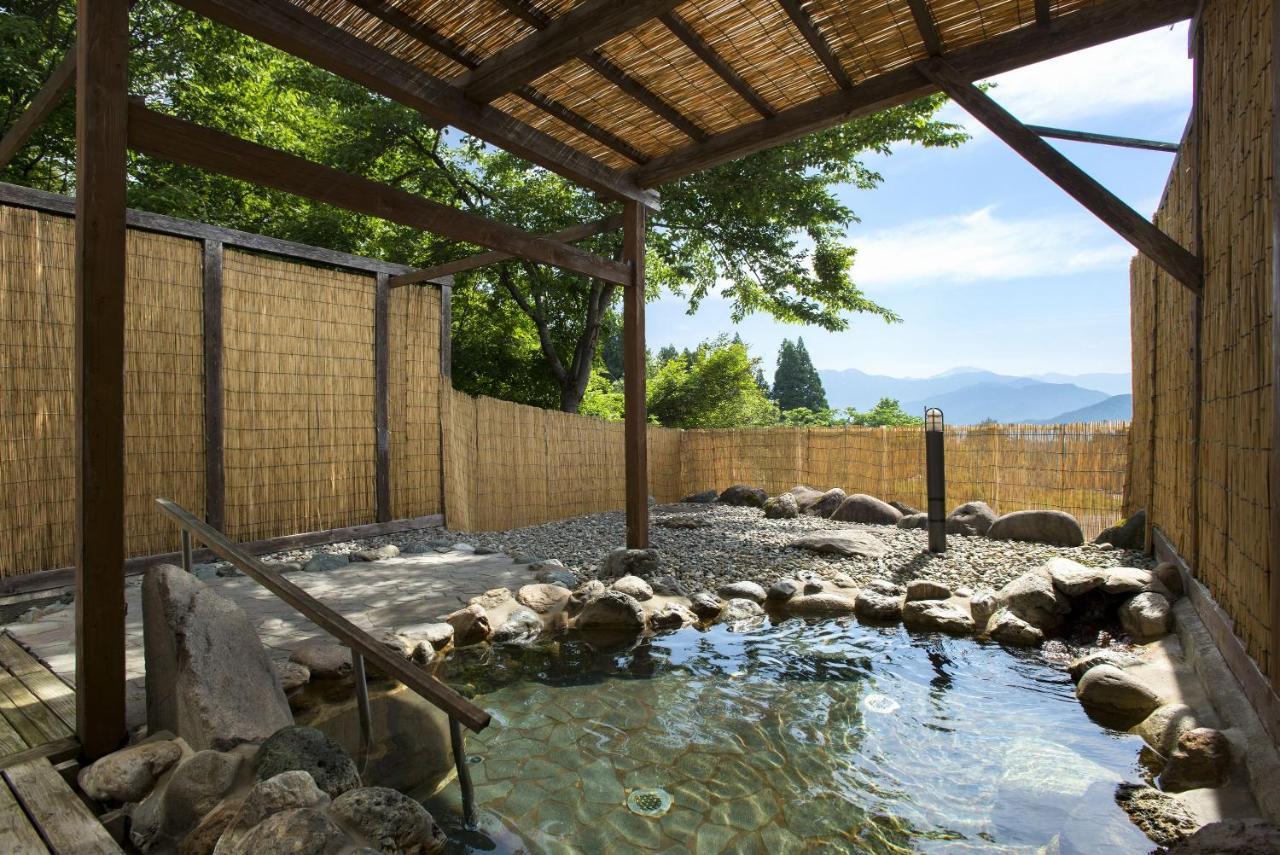 Muica Onsen Hotel Minamiuonuma Exterior photo